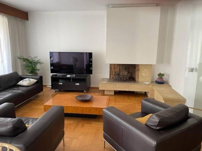 Gîte pour 2 personnes, avec Balcon ainsi que Terrasse et Vue dans Palais des Congres Parc Chanot - 3