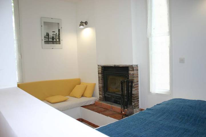 Location de vacances pour 5 personnes, avec piscine ainsi que jardin et terrasse à Châteaudouble - 2