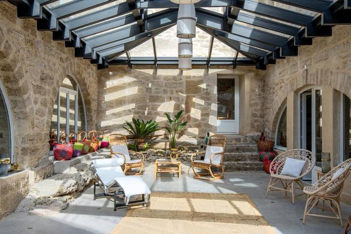 Location de vacances pour 25 personnes, avec jardin ainsi que sauna et piscine à Sanilhac-Sagriès - 3
