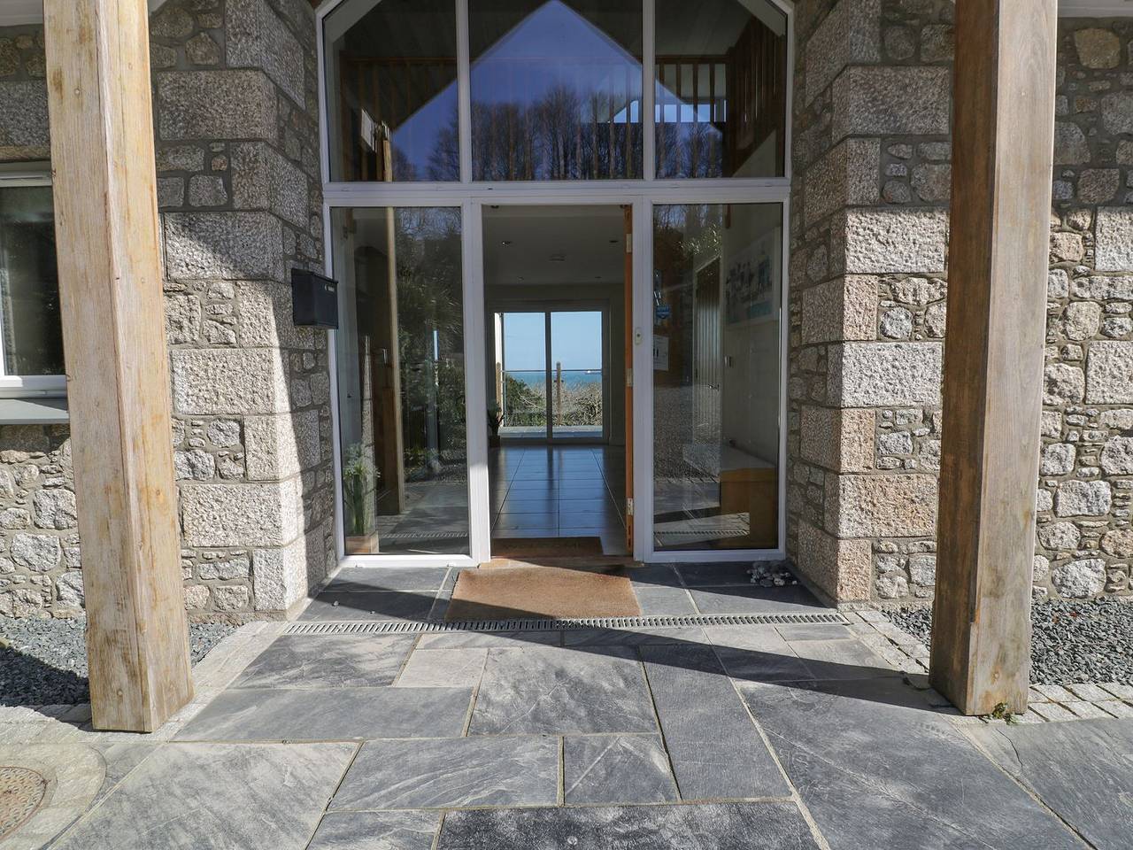 Cottage voor 10 personen met balkon in Coverack, Cornwall