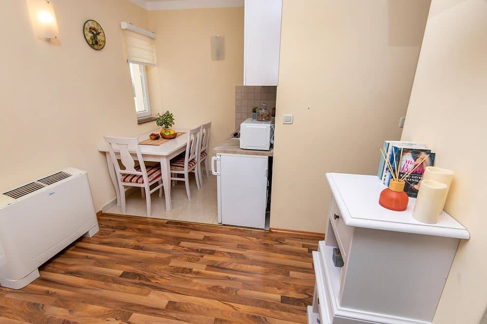 Apartamento entero, Bonito apartamento de 1 dormitorio en. in Split, Condado de Split-Dalmacia