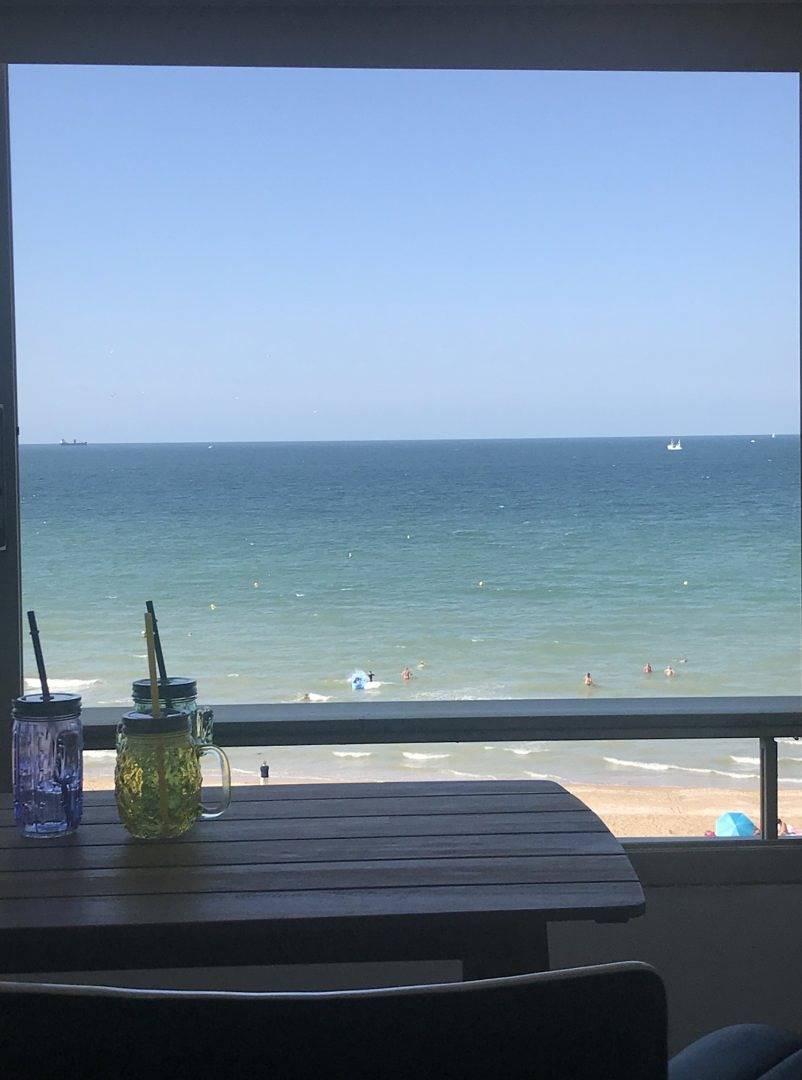 Appartement 100% vue mer 180 degrés, à 3 km de Cabourg in Varaville, Région de Caen