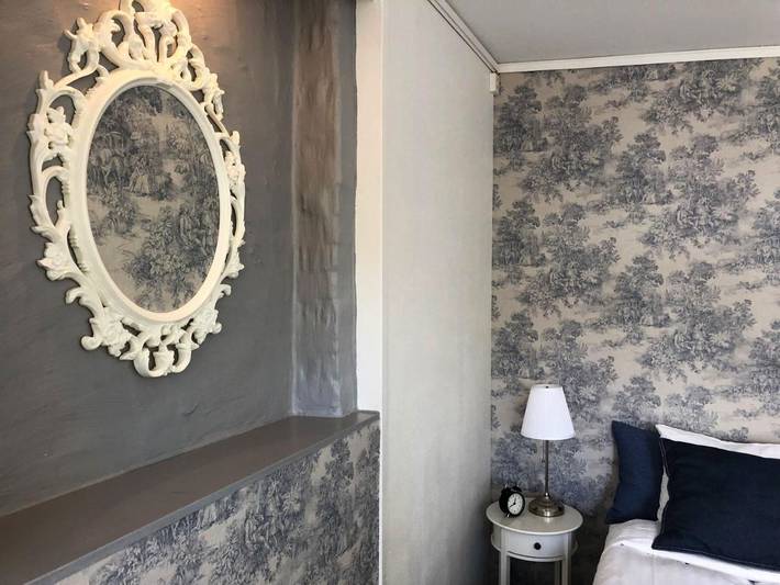 Hostel, med Terass och Trädgård i Trollhättan
