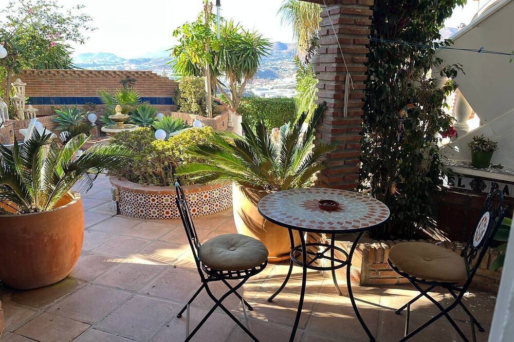 Wees Welkom bij Casa Hermosa en Geniet in een Oase van Rust in Torre de Benagalbón, Rincón de la Victoria