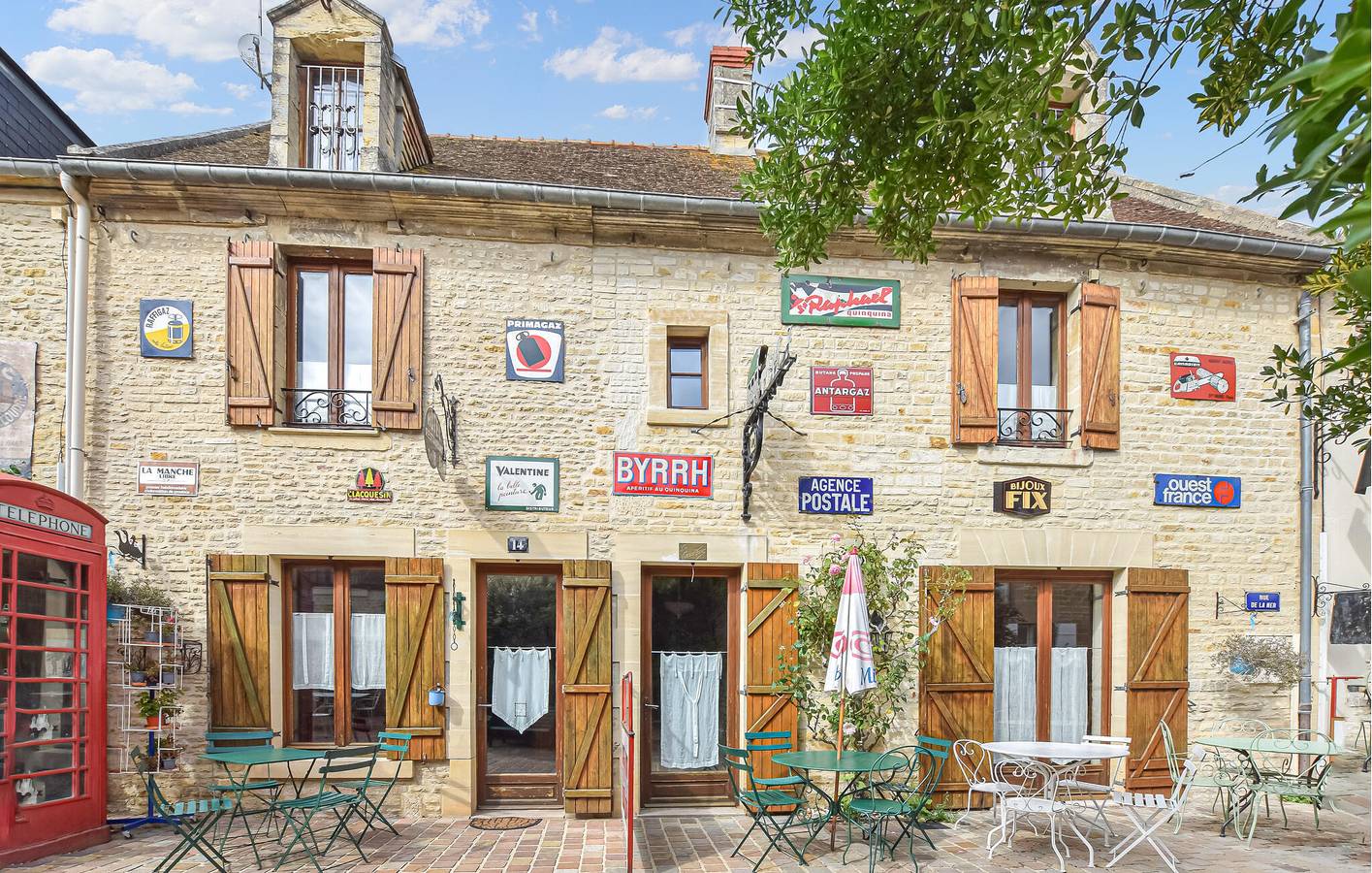 Appartement spacieux de 2 chambres près de Juno Beach, avec Wi-Fi et jardin in Courseulles-sur-Mer, Région de Caen