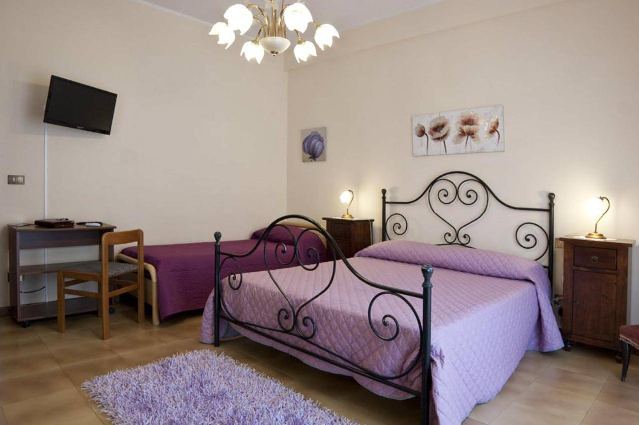 Three-Bedroom Holiday Home in Casa Santa (Sicile), Erice