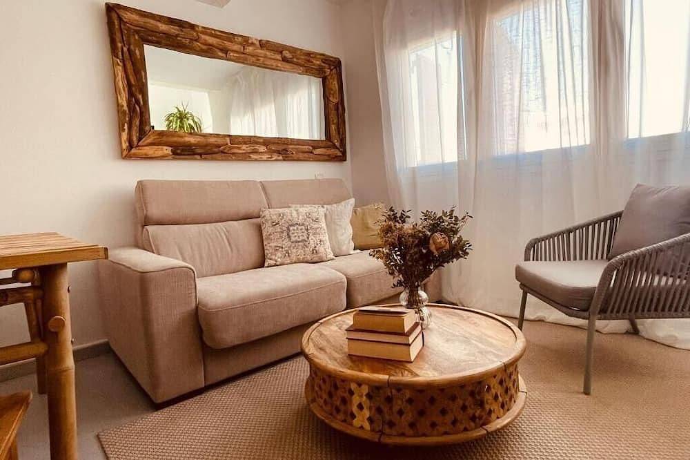 Entire apartment, Relájate en Cabo de Gata: terraza privada, barbacoa y Netflix incluidos in San Miguel de Cabo de Gata, Almería