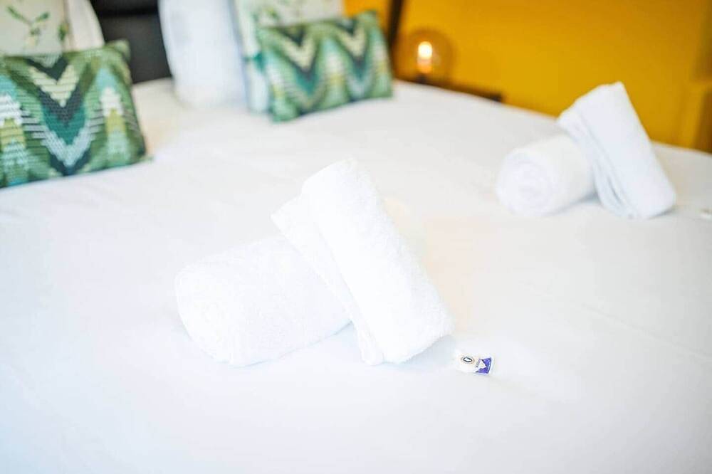 Geheel appartement, Deluxe 35m2 City Center Studio with Views in 's-Hertogenbosch, Noord-Brabant