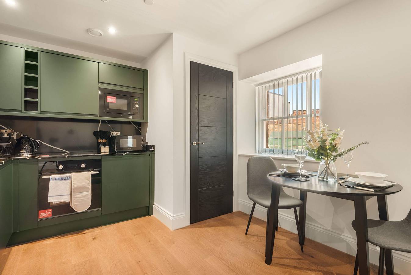 Entire apartment, Contemporary Spacious Studio in Central Sheffield in Sheffield, South Yorkshire