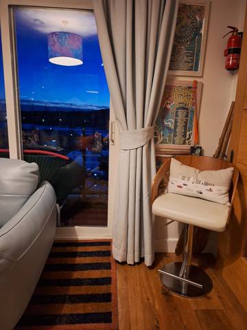 Holiday Apartment for 2 People in East Cowes, Isle of Wight, Photo 2