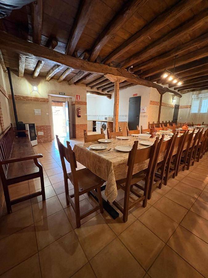 Casa rural para 23 personas, con vistas y jardín en Provincia de Valladolid - 2