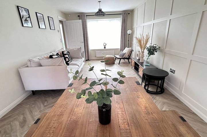 Holiday rental for 8 people, with garden and terrace in County Durham