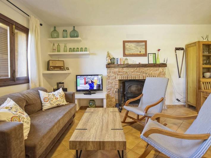 Finca für 6 Personen, mit Terrasse und Pool sowie Garten, kinderfreundlich in Manacor - 2