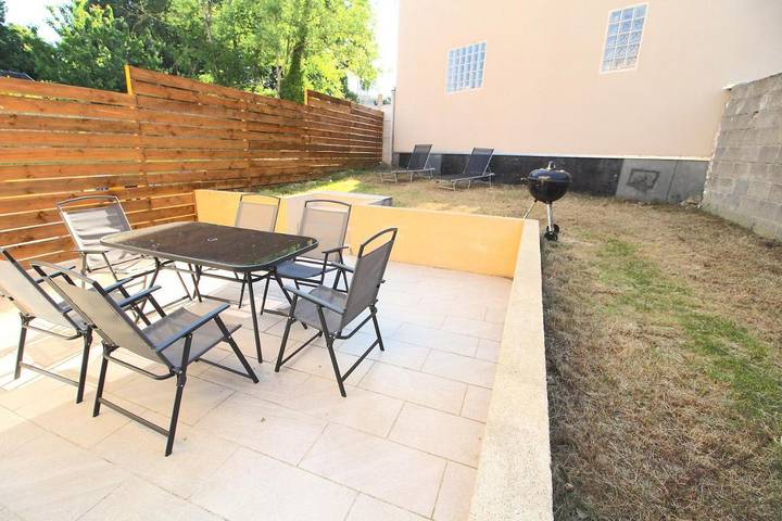 Appartement de vacances pour 6 personnes, avec Terrasse et Jardin