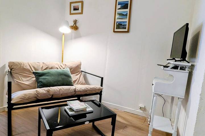 Vacation rental lakes, vineyards and mountains area in Massignieu-de-Rives, Belley