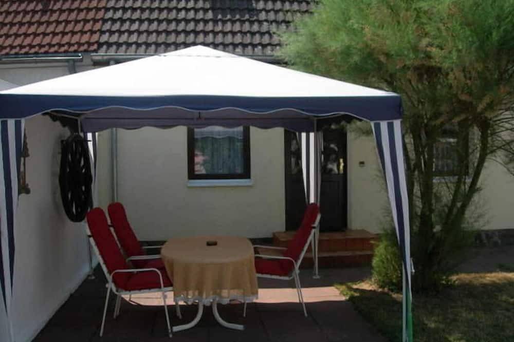 Entire apartment, Vacation Apartment in Strasen (25322) - Vacation Apartment in Strasen (25322) in Strasen, Wesenberg