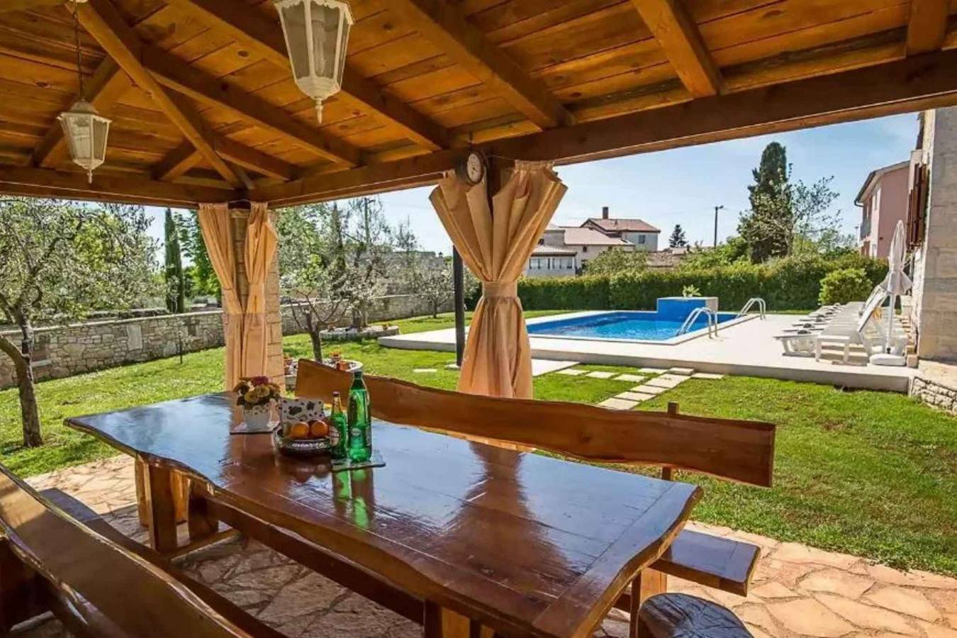 Villa mit Pool und Gartenterasse  in Grad Poreč, Porec und Umgebung
