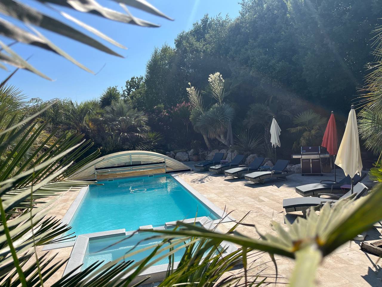 L’Oasis de Boisset: 5-Star Villa with Private Pool and Spa in Boisset-et-Gaujac, Cévennes