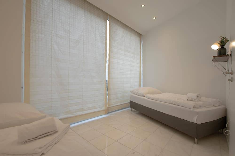 Ganze Wohnung, 3 bedroom apartment in neuss in Neuss, Düsseldorf und Umgebung