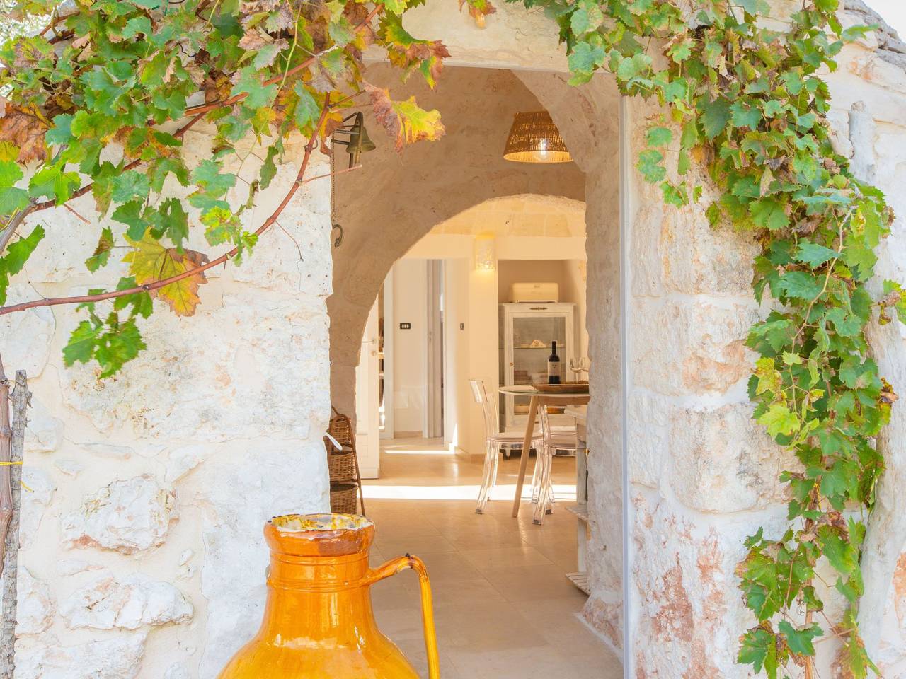 Trullo della Quercia in San Vito dei Normanni, Salento