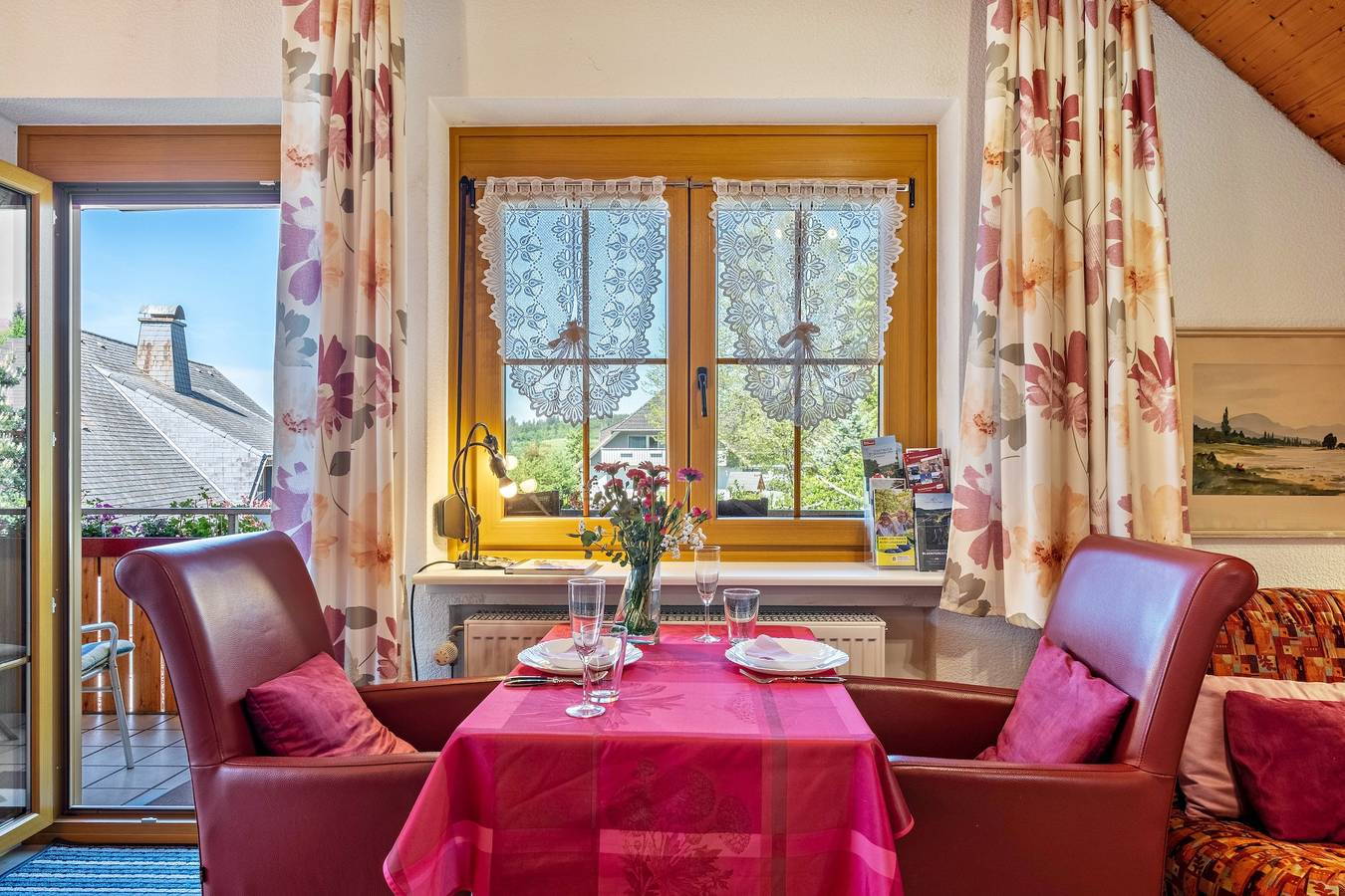 Ganze Wohnung, Ferienwohnung 'Feldberg' mit Bergblick, Gemeinschaftsterrasse und Wi-Fi in Kappel (Lenzkirch), Lenzkirch