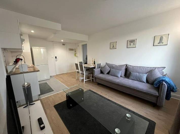 Location de vacances pour 5 personnes, avec balcon à Magny-le-Hongre