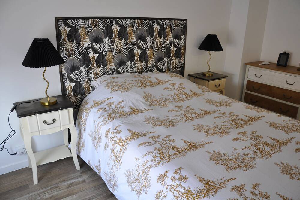 Renovated and elegant Ledoux Land house near Disney and 45 min from Paris in Bailly-Romainvilliers, Seine-et-Marne