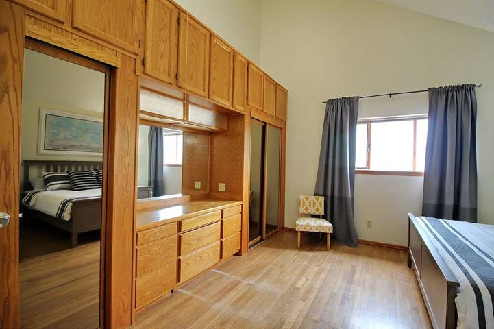 Waterfront Family Getaway | Beach Access | Pet Friendly | Walk along Boardwalk in Sylvan Lake