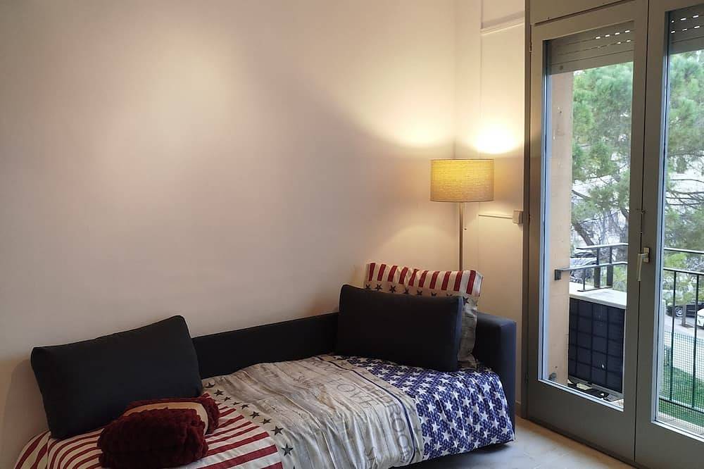 Apartamento entero, Cozy apartment in Bañolas, Pla de l'Estany