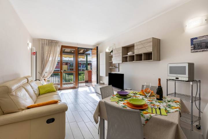 Gîte pour 5 personnes, avec Jardin ainsi que Bassin pour enfant et Vue sur le lac à Desenzano del Garda - 4