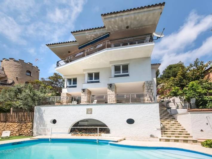 Finca für 8 Personen, mit Garten in La Móra