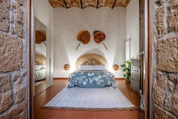 Apartment 'Loft Orsini' with Private Garden in Pitigliano, Grosseto Province