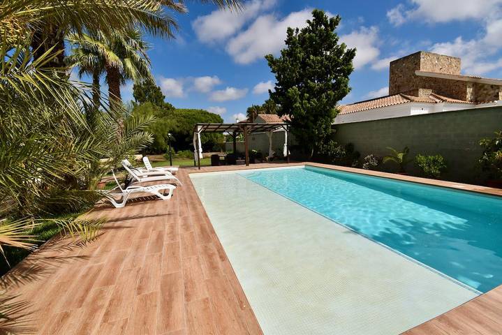 Chalet para 9 personas, con jardín además de piscina y terraza en Provincia de Cádiz - 3