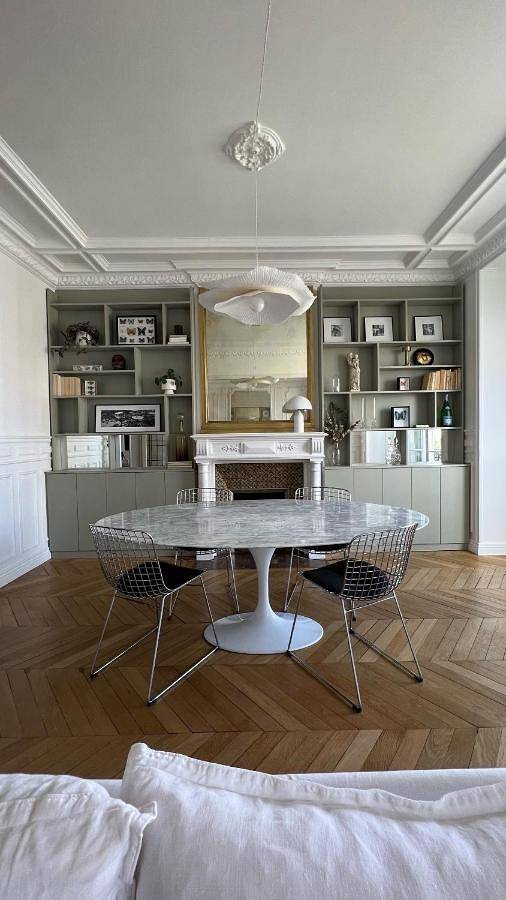 Appartement entier, Grand appartement Haussmannien à 12 min de Paris - chic spacious classic Parisian apartment in Enghien-les-Bains, Val-d'Oise