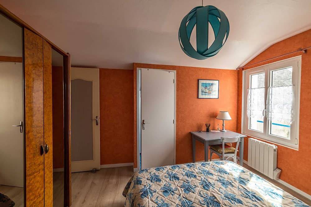 Appartement entier, Appartement coquet, mer à 2 mn. A partir de 350€ la semaine in Loctudy, Côte de Cornouaille