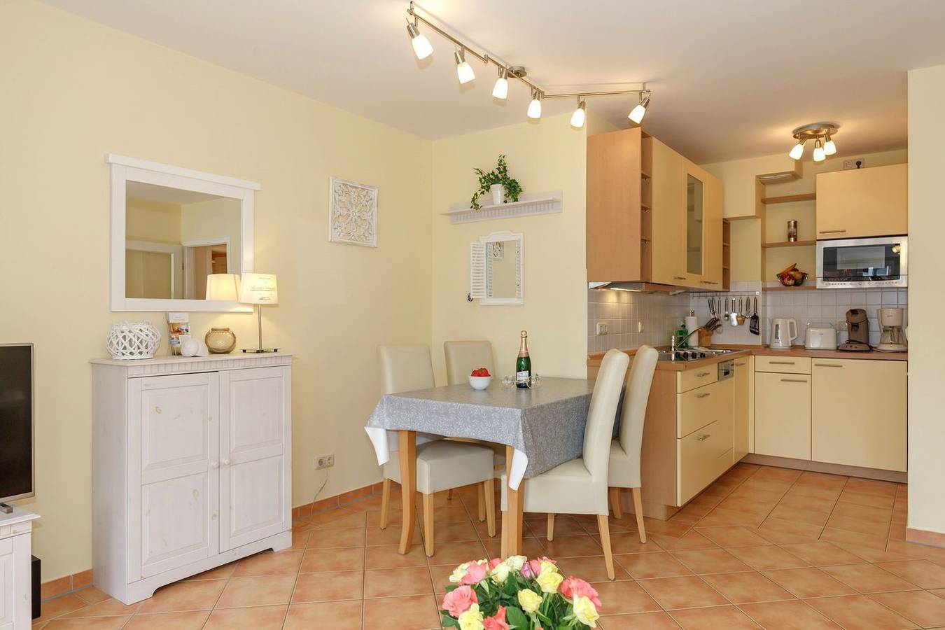 Ganze Wohnung, Sehr gemütliche 2-Raum-Wohnung, nur 300 m bis zum Meer. in Ostseebad Rerik, Rerik