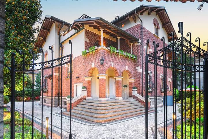 Villa per 20 persone, con sauna e idromassaggio nonché giardino, con animali domestici - 1