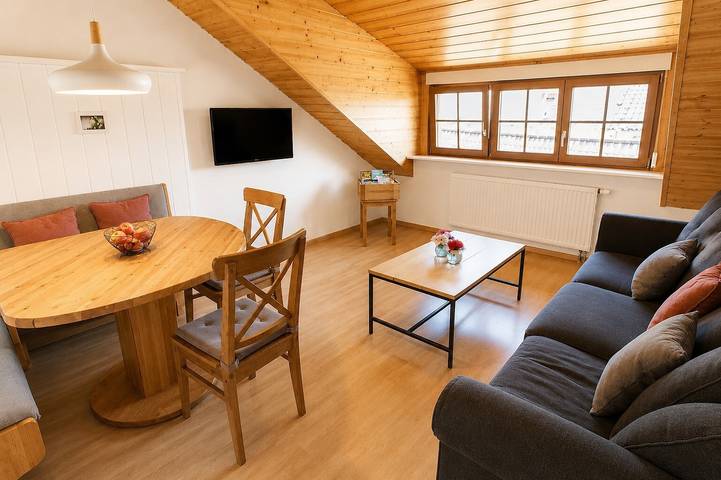Ferienwohnung für 6 Personen, mit Garten