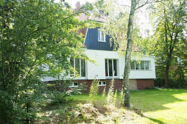 Ferienhaus für 7 Personen, mit Balkon und Terrasse sowie Garten und Ausblick in Heidesee