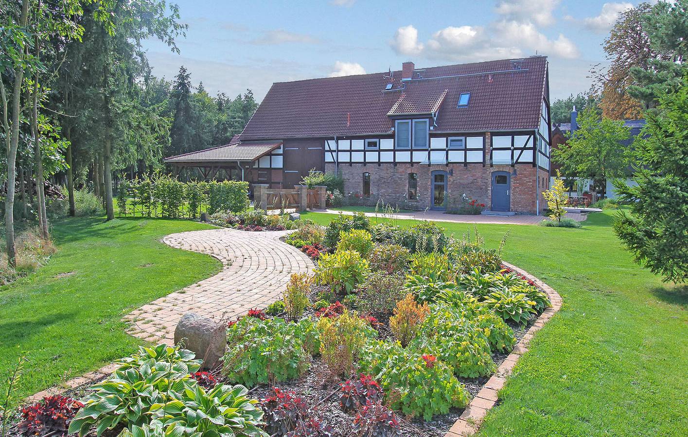 Modernes Apartment mit Terrasse, Parkplatz und Internet in Viereck, Vorpommern Greifswald