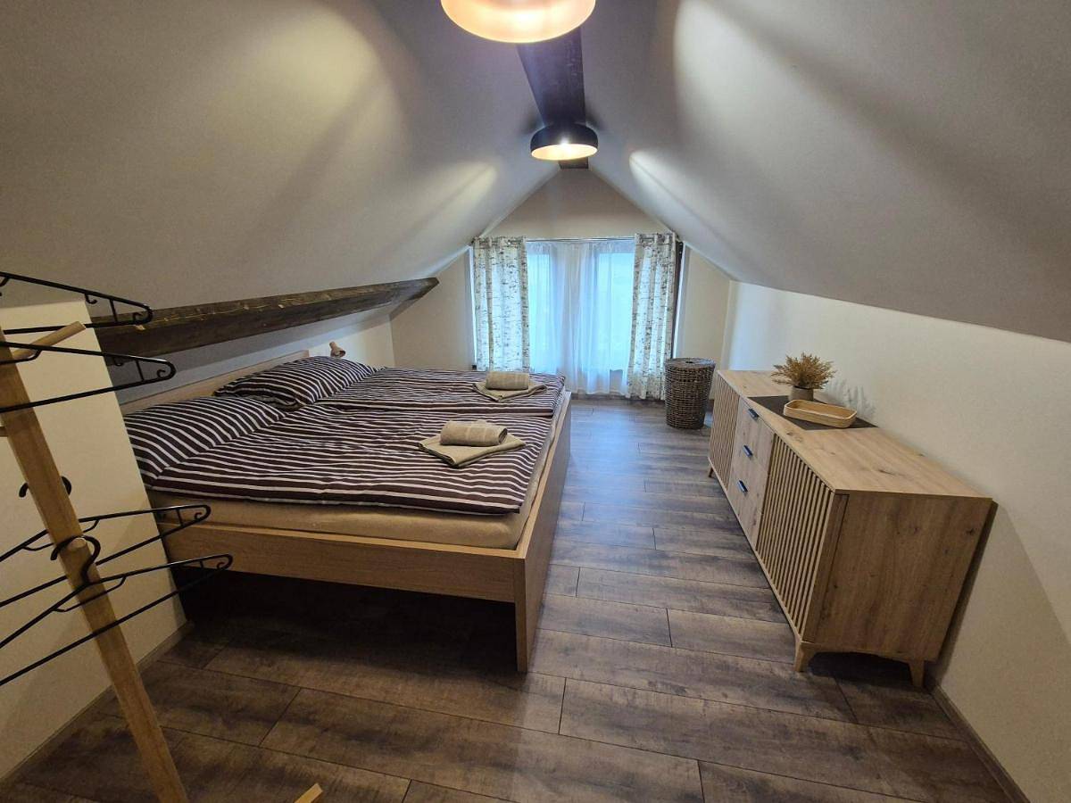 Two-Bedroom Apartment in Oszczadnica, Środkowa Słowacja