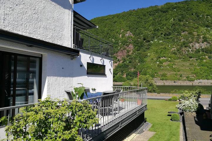 Ferienwohnung für 4 Personen, mit Terrasse und Garten in Löf