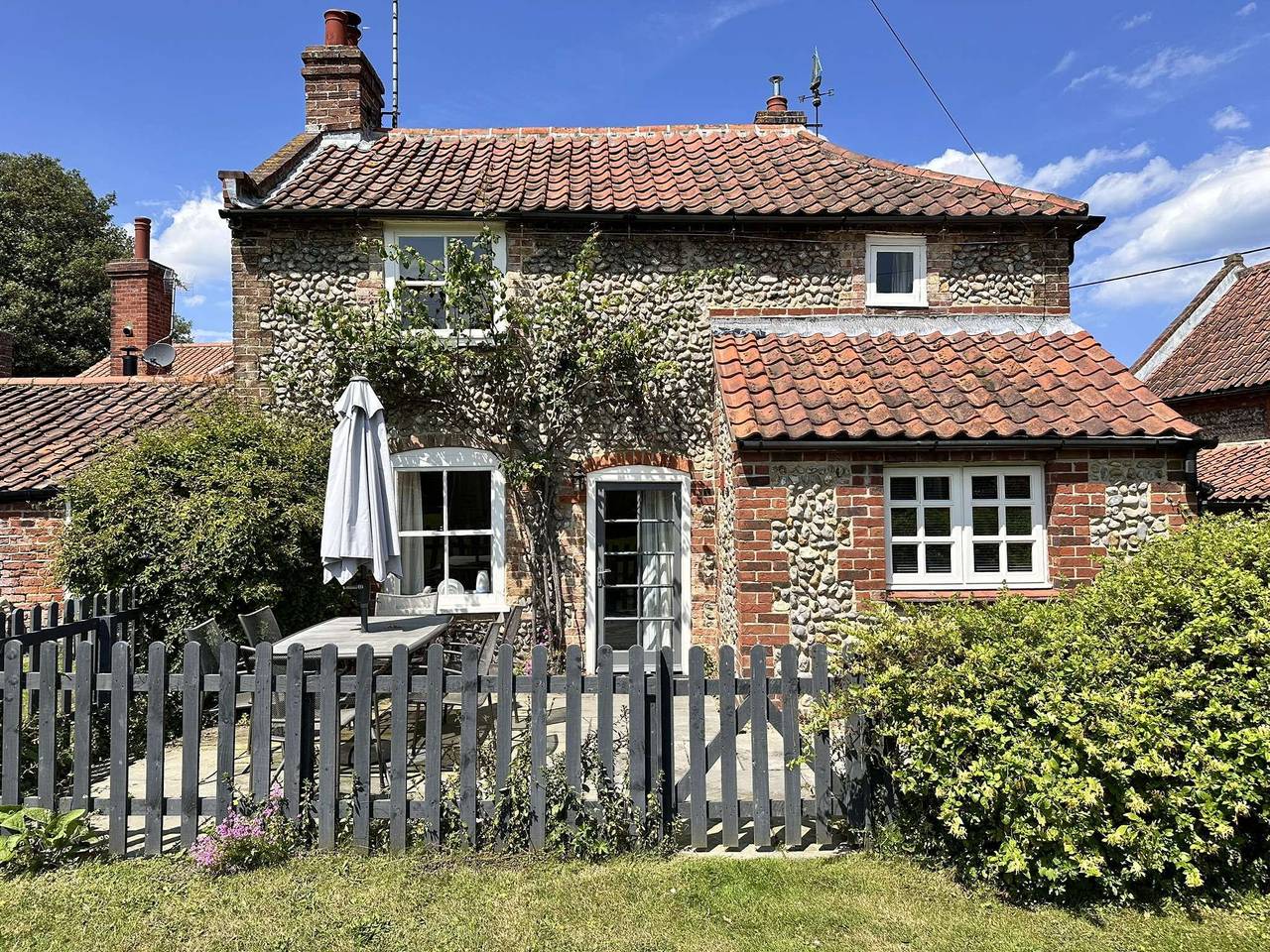 Mays Cottage - Blakeney in Blakeney, Norfolk Coast