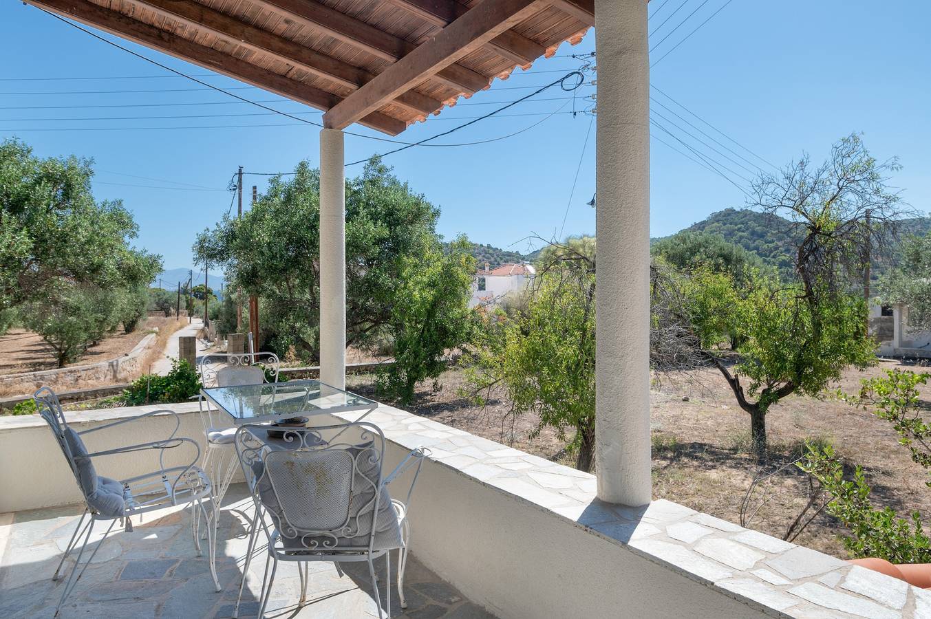 Vasso Galati Country House with Sea View, Wi-Fi, and Air Conditioning in Aegina