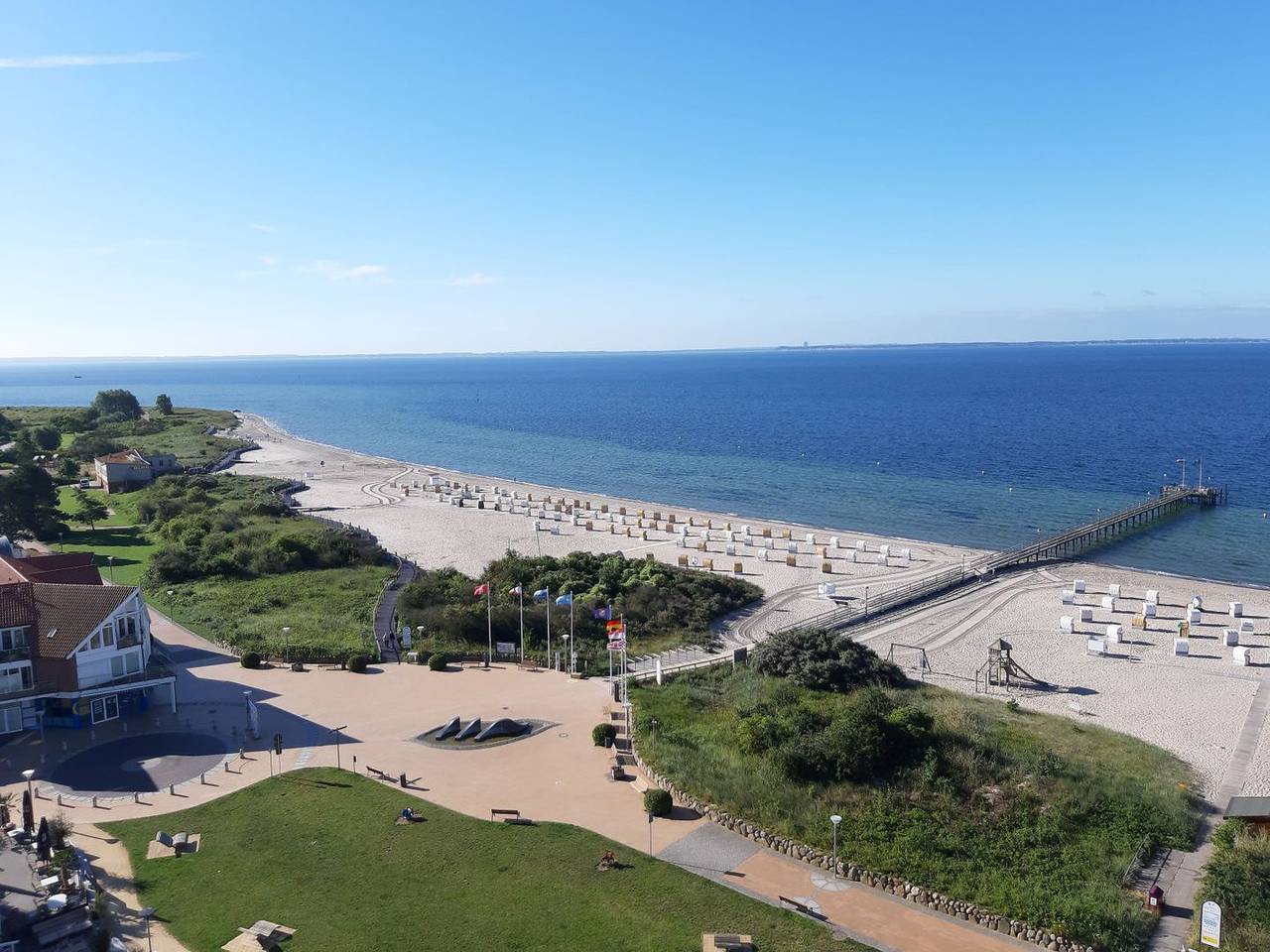 Appartement entier, Urlaub mit Rundum-Meerblick – direkt an der Seebrücke von Pelzerhaken in Südstrand Pelzerhaken, Holstein de l'Est
