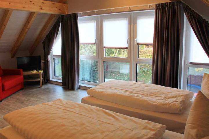 Ferienwohnung für 6 Personen, mit Garten in Schiefergebirge - 3