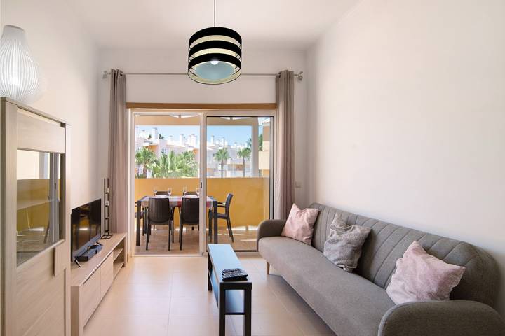Apartamento para 6 personas, con jardín y balcón en Cabanas de Tavira