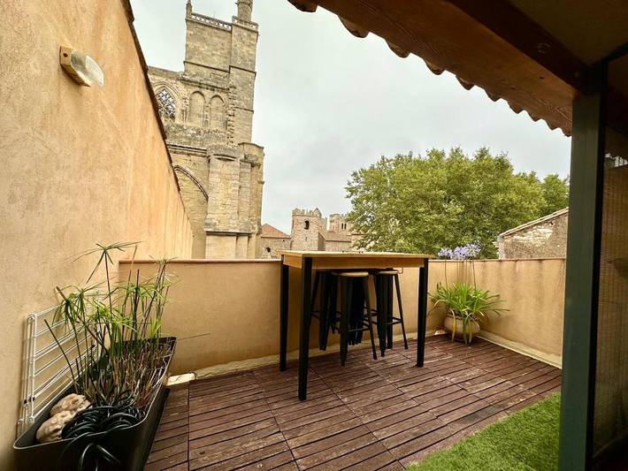Gîte pour 2 personnes, avec terrasse et vue dans Office De Tourisme De Narbonne