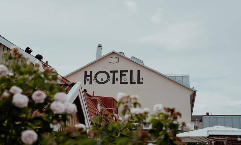 Hotel für 2 Personen, mit Garten - 1
