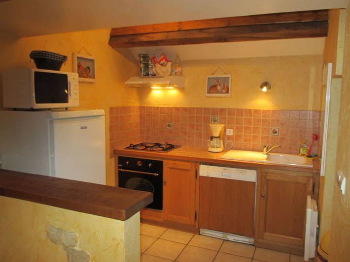 Ferienhaus in Isenay nahe See und Wald in Isenay, Nièvre